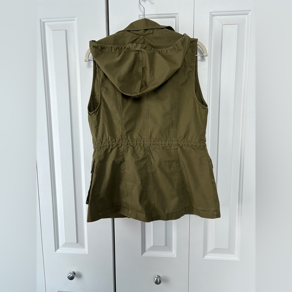 NWOT-Love Tree Cargo Vest - SIze Small. - Picture 2 of 9